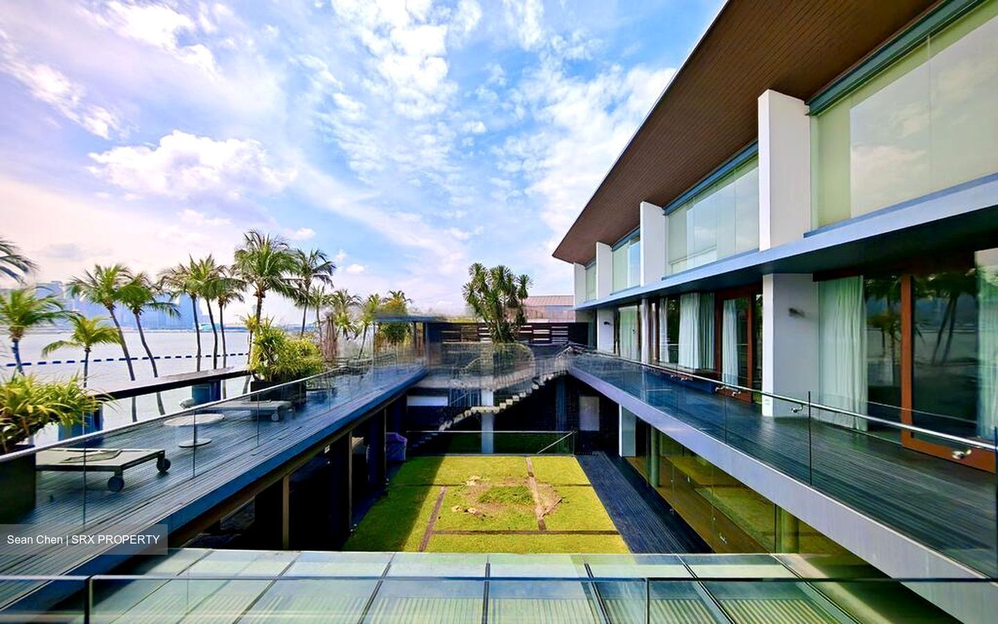 Ocean Drive (D4), Detached #582388941